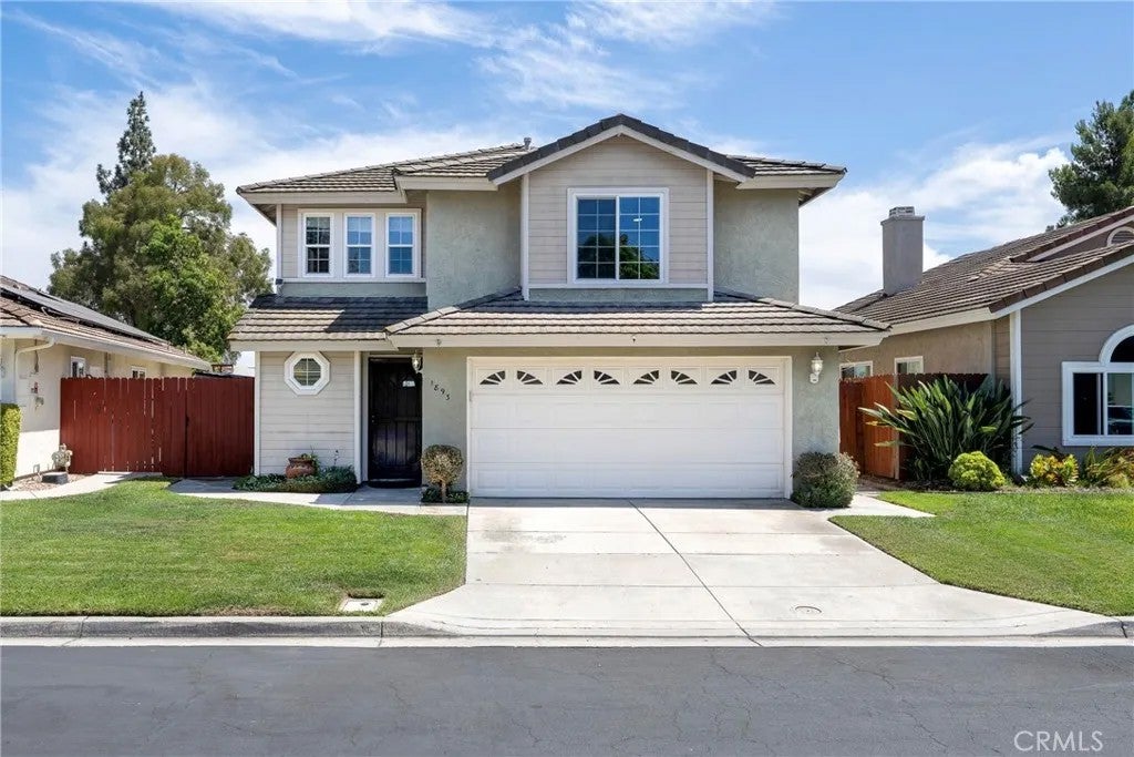 Photo of 1893 Angeles Glen, Escondido, CA 92029 (MLS # CV26202286)