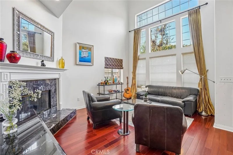 638 Rosecrans Avenue