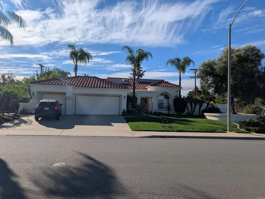 Photo of 2807 Manzanita View Rd, Alpine, CA 91901 (MLS # PTP2508806)