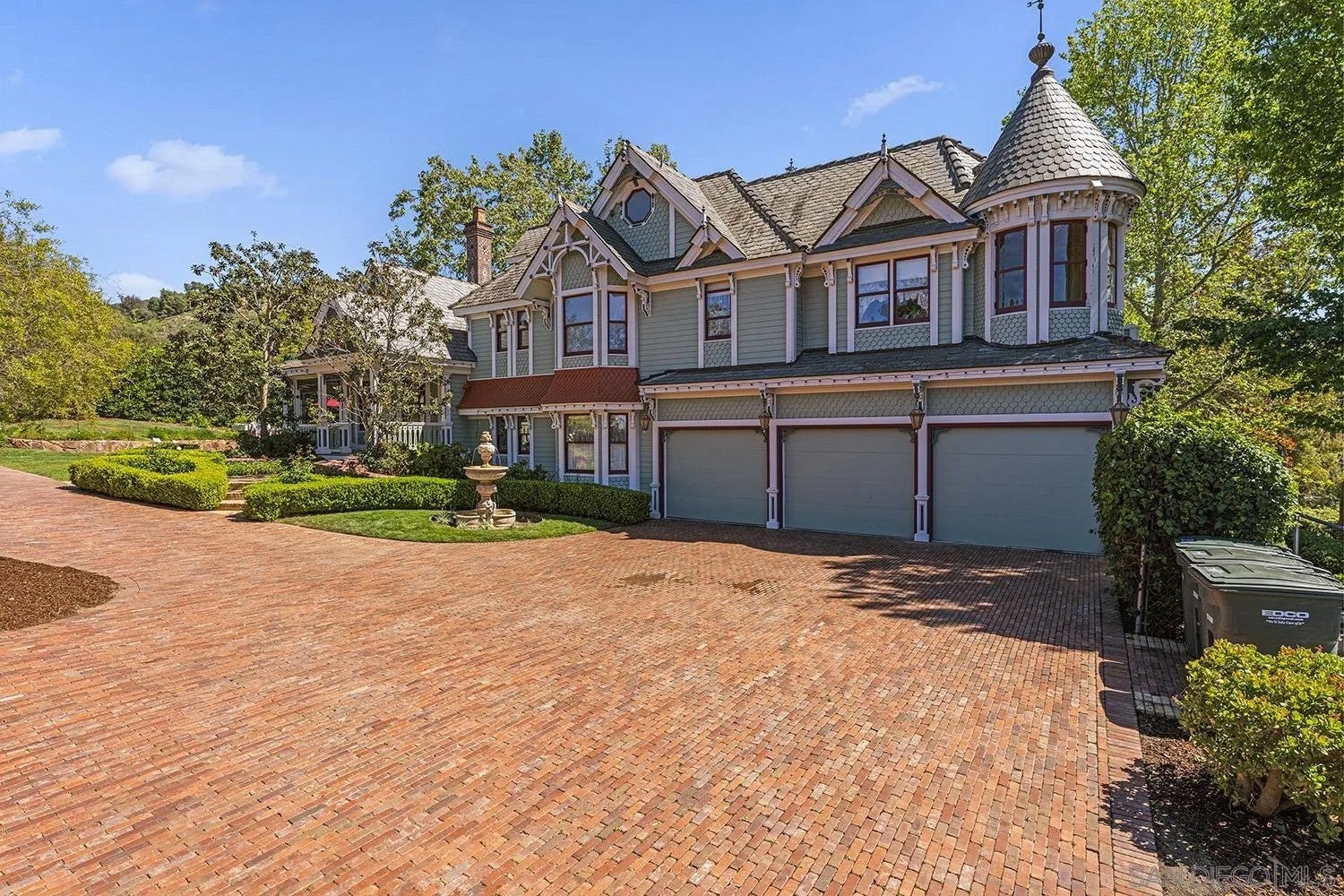 1779 Elevado Road
