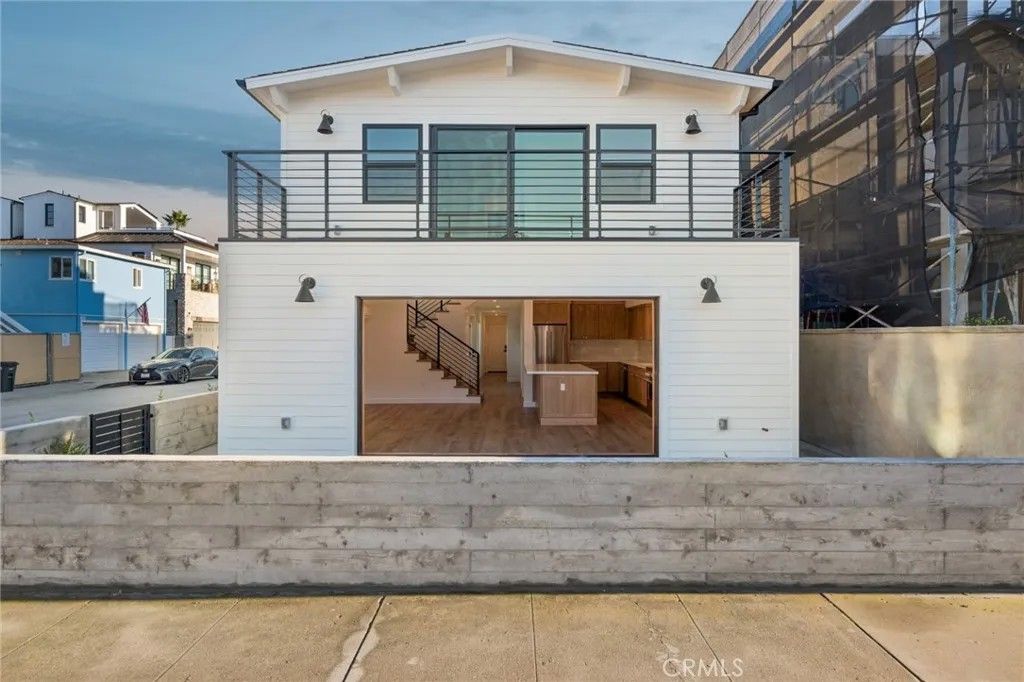 Photo of 212 40th, Newport Beach, CA 92663 (MLS # NP25274839)