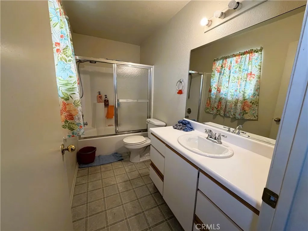 37822 Antibes Court
