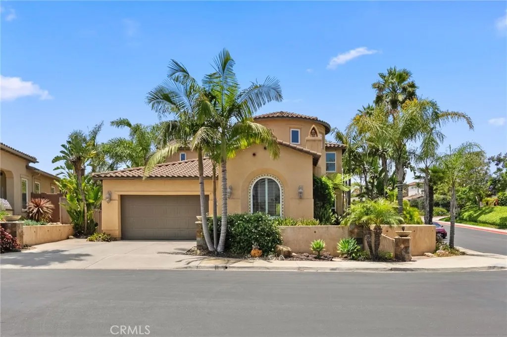 982 Camino Del Arroyo Drive 49