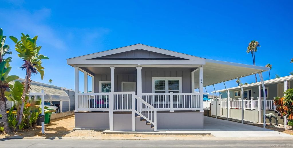 Photo of 7025 San Bartolo St #42, Carlsbad, CA 92011 (MLS # 250041242)