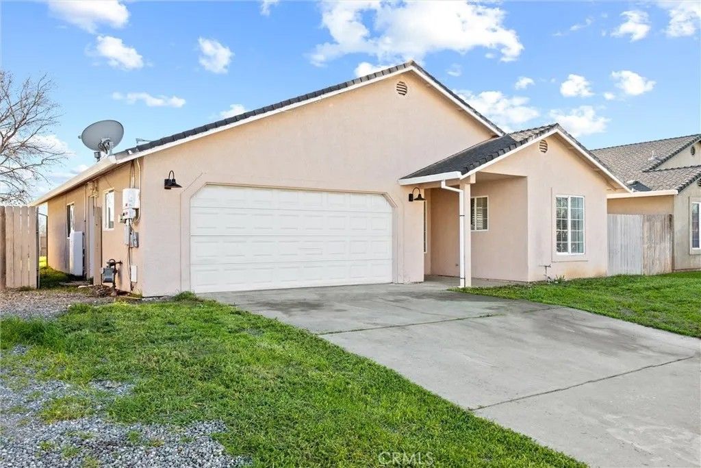 Photo of 2067 Blossom Ave, Corning, CA 96021 (MLS # SN26010788)