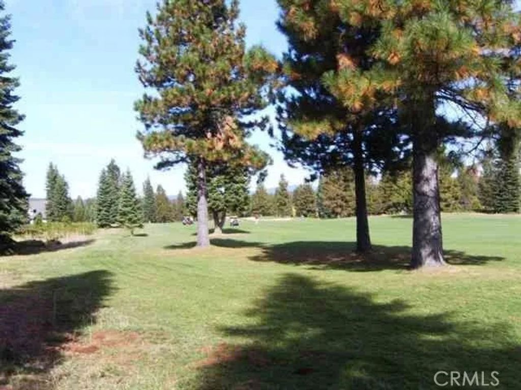 Photo of 259 Dinsmore Dr, Lake Almanor Peninsula, CA 96137 (MLS # SN26084064)