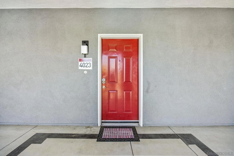 1801 E Katella Ave 4023