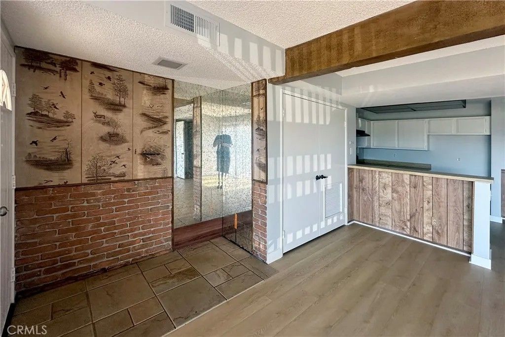 Photo of 1440 W Edgehill Rd #9, San Bernardino, CA 92405 (MLS # OC25267244)