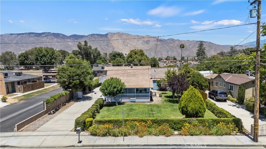 675 De Anza