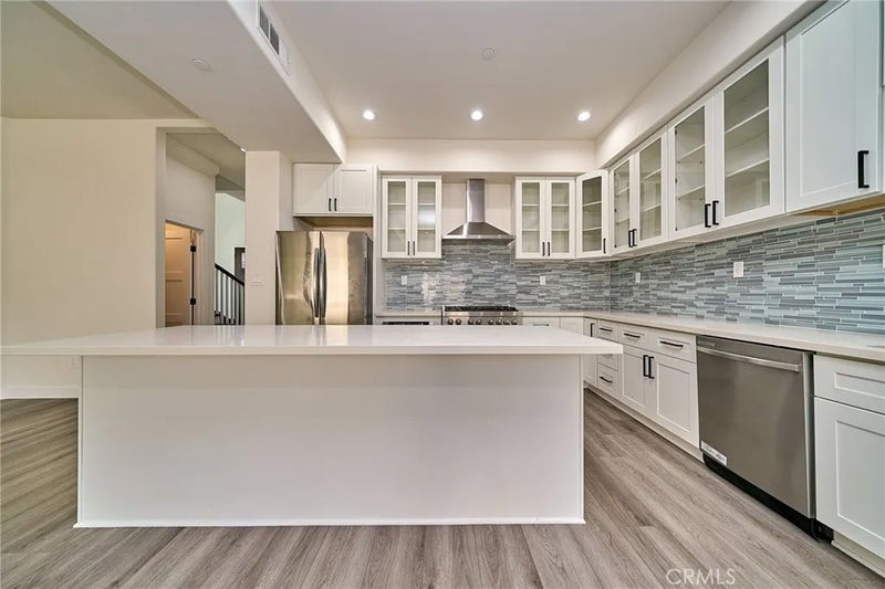 673 Castlehill