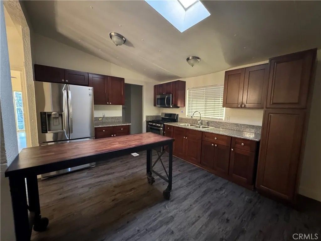 Photo of 28886 Zena Pl, Nuevo, CA 92567 (MLS # SW26036612)