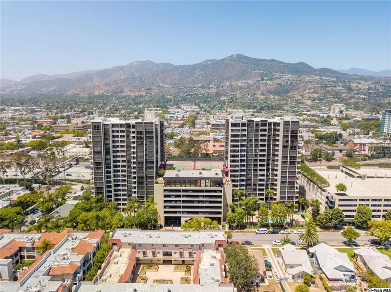 345 Pioneer Drive 1705