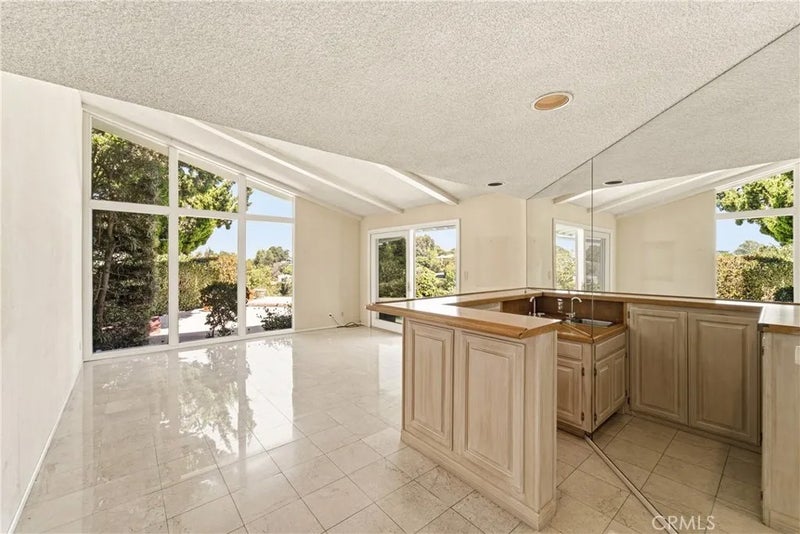 11345 Dona Lola Drive