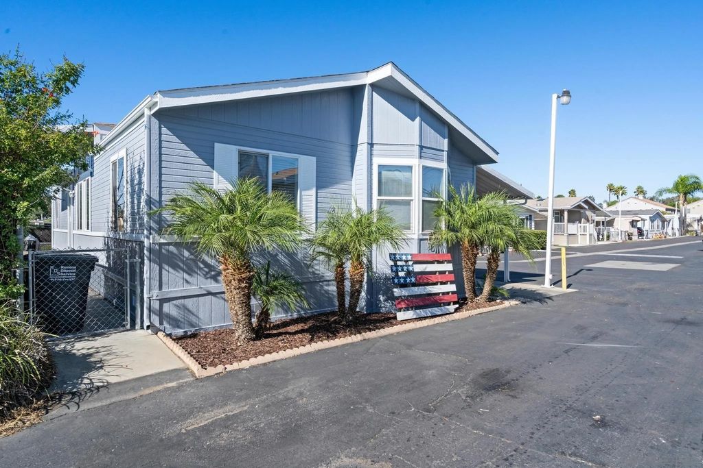 Photo of 1537 H St #Spc 5, Ramona, CA 92065 (MLS # 250042031)