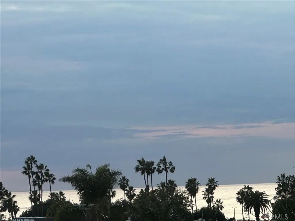 Photo of 301 Ashland Avenue #5, Santa Monica, CA 90405 (MLS # BB26006653)