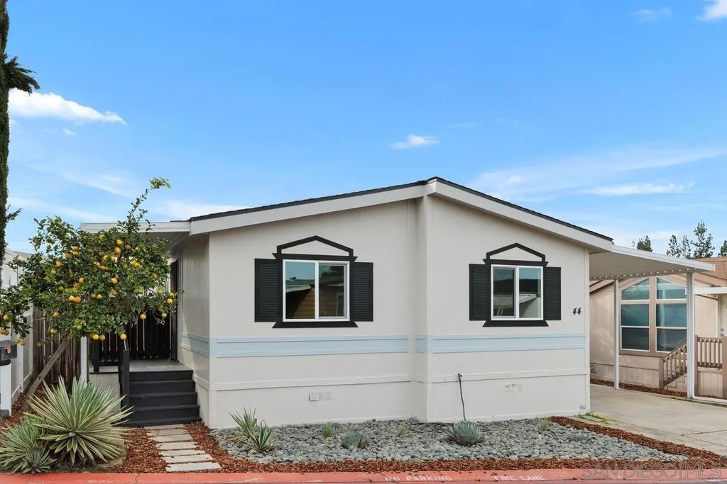 Photo of 1750 Citracado Pkwy #44, Escondido, CA 92029 (MLS # 260002524)