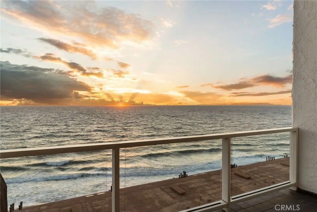 Photo of 615 Esplanade #805, Redondo Beach, CA 90277 (MLS # SB26077091)