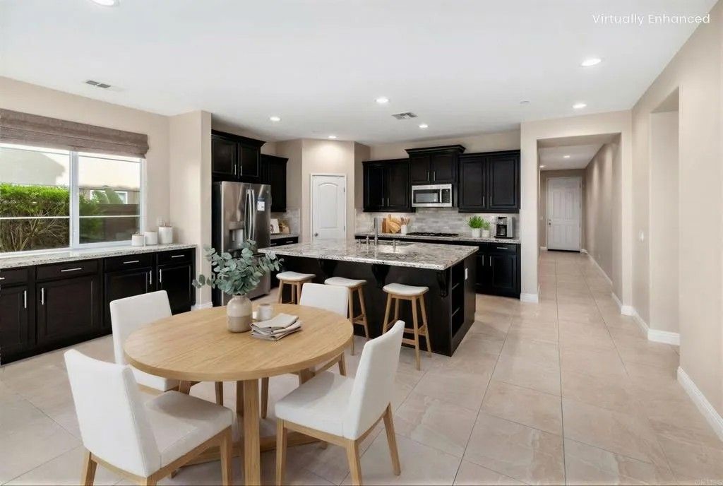 Photo of 3722 Bergen Peak Place, Carlsbad, CA 92010 (MLS # NDP2602770)