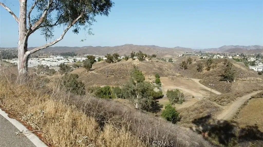 Photo of 0 Sunnyslope, Lake Elsinore, CA 92530 (MLS # SW25138550)