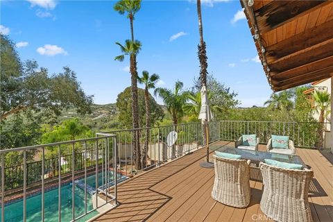 Photo of 30619 Early Round Drive, Canyon Lake, CA 92587 (MLS # SW26058380)