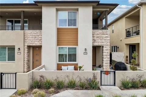 27230 Red Willow Court Valencia CA 91381