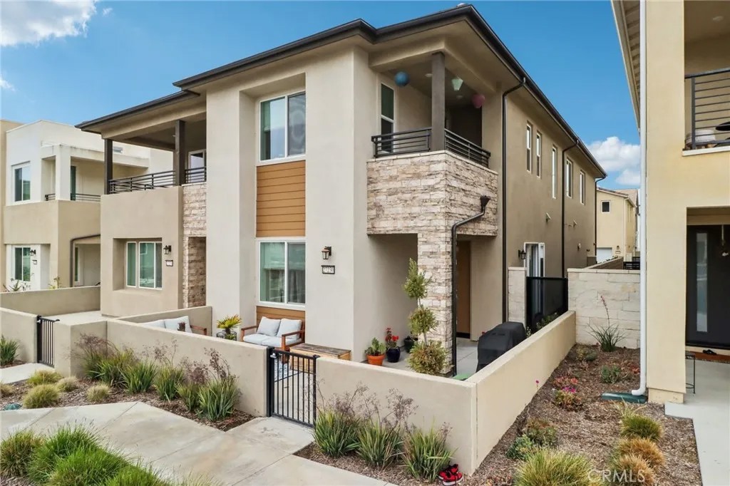 27230 Red Willow Court