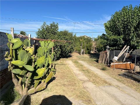 Tiny photo for 256 Industrial ST, Mcfarland, CA 93250 (MLS # SR26155141)