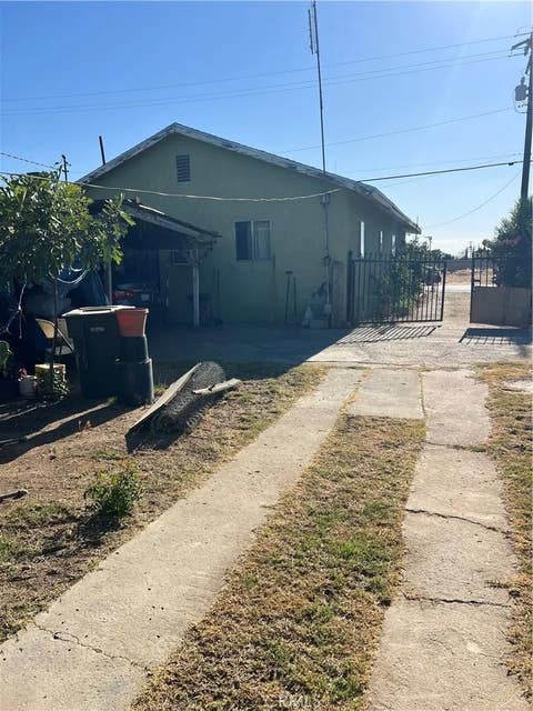 Tiny photo for 256 Industrial ST, Mcfarland, CA 93250 (MLS # SR26155141)