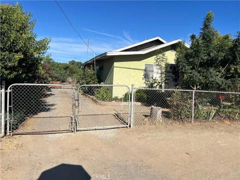 Tiny photo for 256 Industrial ST, Mcfarland, CA 93250 (MLS # SR26155141)