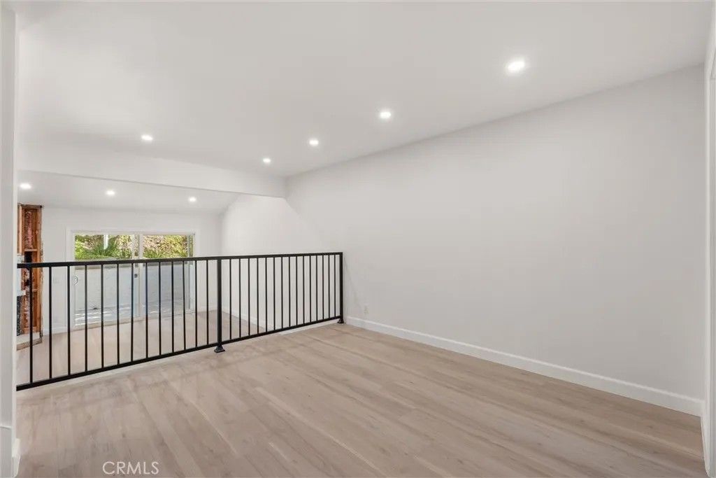 Photo of 17109 Palisades Cir, Pacific Palisades, CA 90272 (MLS # SB25275249)