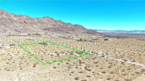 Tiny photo for 5969 Lorraine Road, Landers, CA 92285 (MLS # JT25255272)