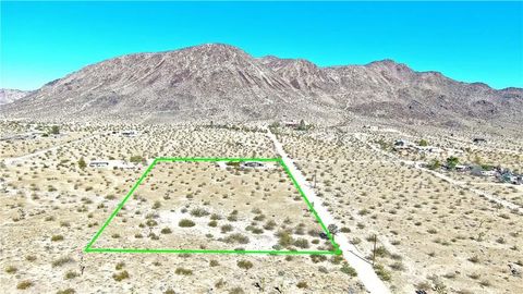 Tiny photo for 5969 Lorraine Road, Landers, CA 92285 (MLS # JT25255272)