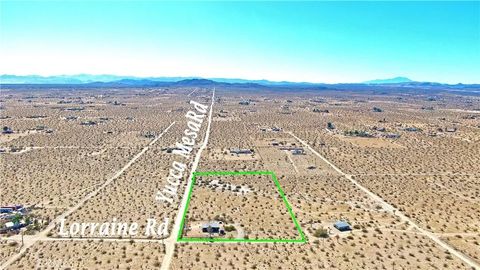 Tiny photo for 5969 Lorraine Road, Landers, CA 92285 (MLS # JT25255272)