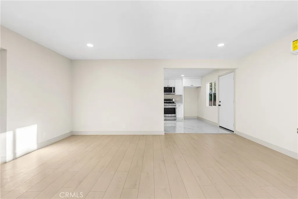 1814 E Avenue Q11