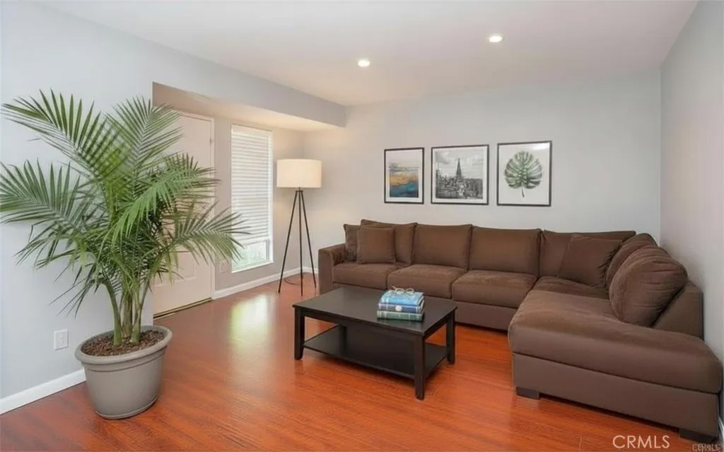10125 De Soto Avenue 2
