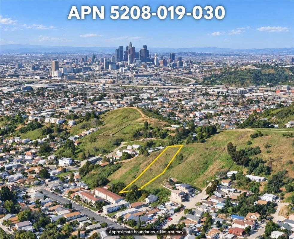 Photo of 3110 lincoln park Ave, Los Angeles, CA 90031 (MLS # AR26196850)