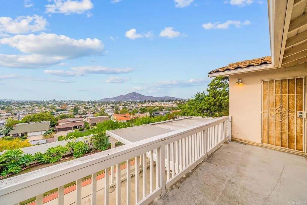 6226 Lake Apopka Place