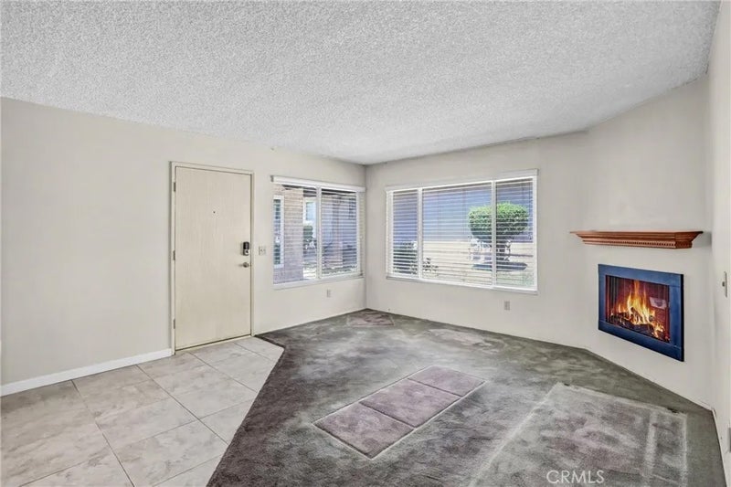 2891 Canyon Crest 15