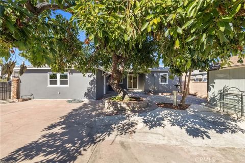 Tiny photo for 9600 Broadway, Temple City, CA 91780 (MLS # AR25251220)