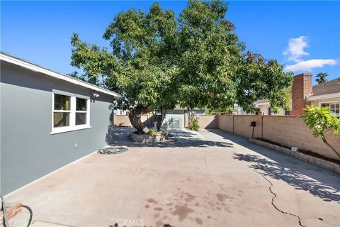 Tiny photo for 9600 Broadway, Temple City, CA 91780 (MLS # AR25251220)