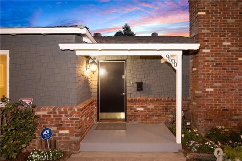 Tiny photo for 9600 Broadway, Temple City, CA 91780 (MLS # AR25251220)