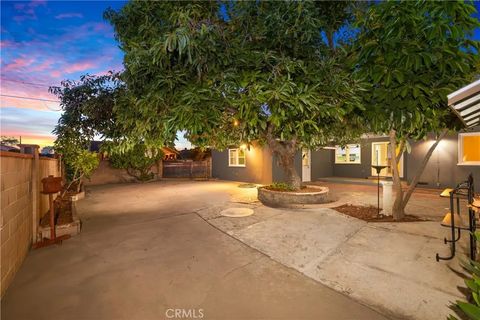 Tiny photo for 9600 Broadway, Temple City, CA 91780 (MLS # AR25251220)