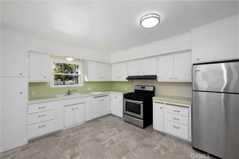 Tiny photo for 9600 Broadway, Temple City, CA 91780 (MLS # AR25251220)