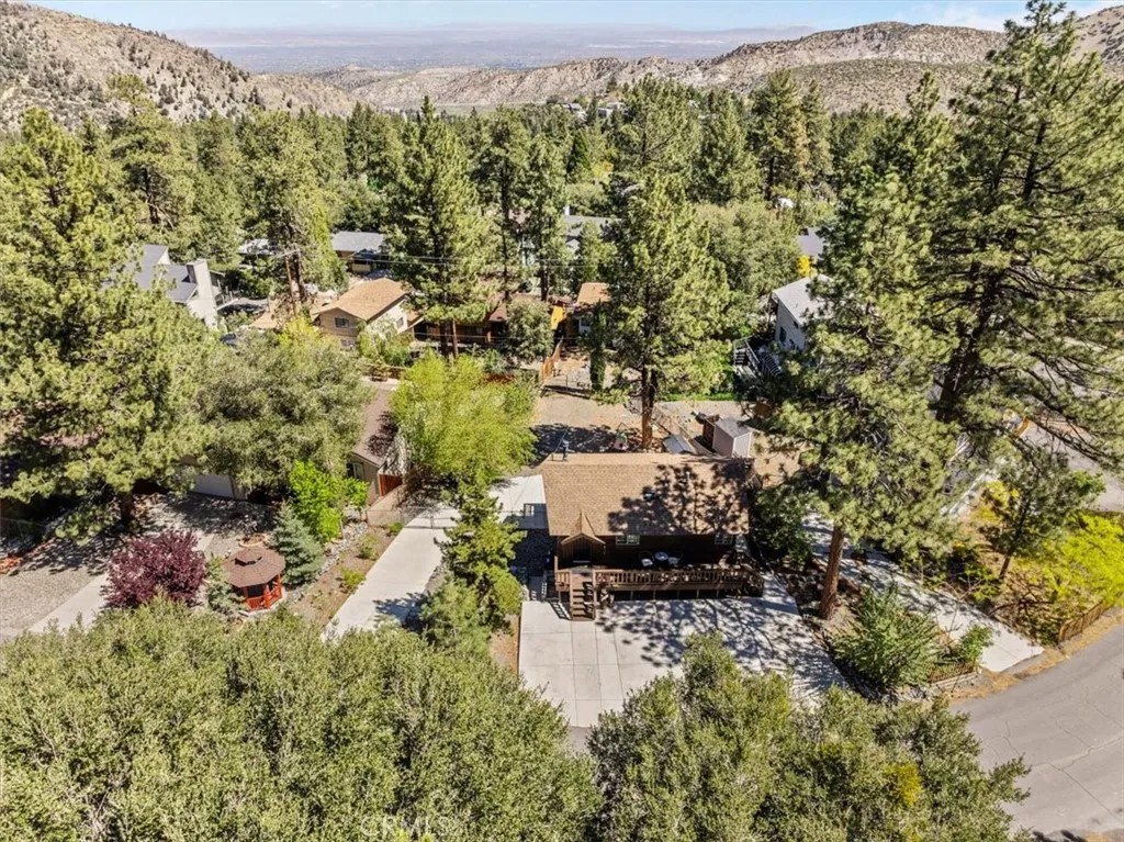 5243 Desert View