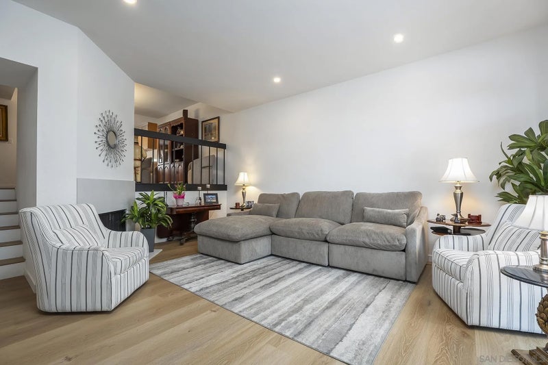 7426 Caminito Carloltta