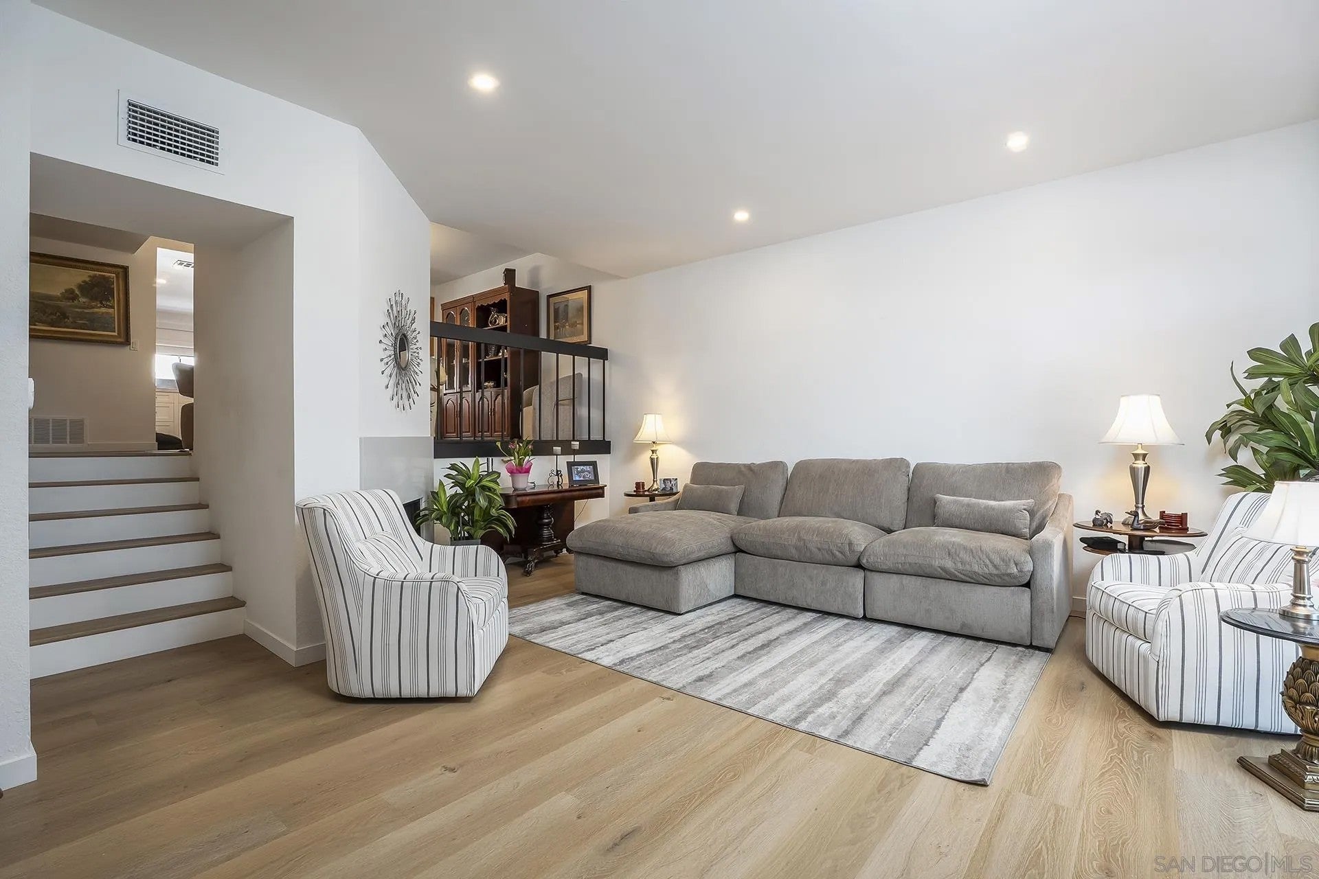 7426 Caminito Carloltta