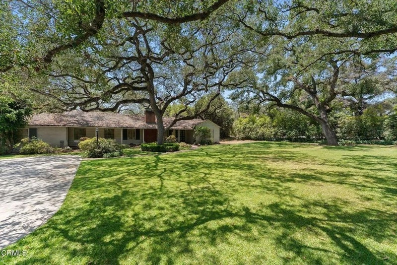 300 W Orange Grove Avenue