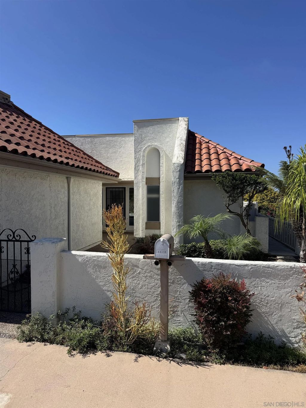 Photo of 3579 Twilight Ln, Oceanside, CA 92056 (MLS # 250041046)