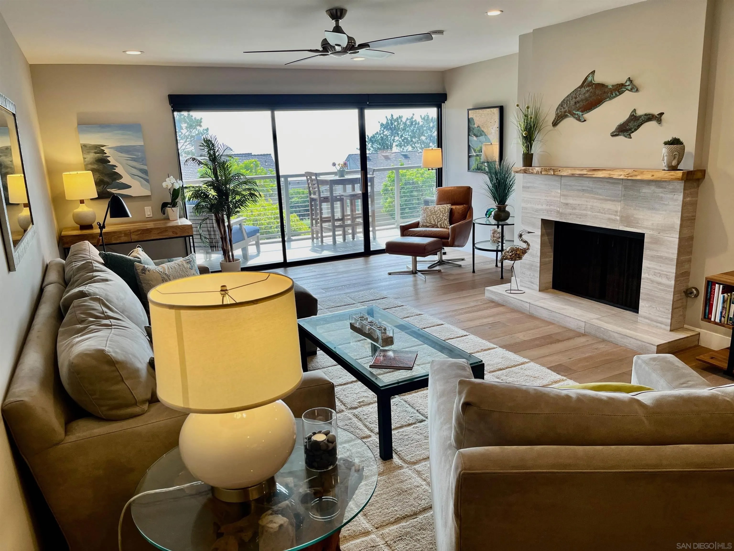 238 Dolphin Cove Ct
