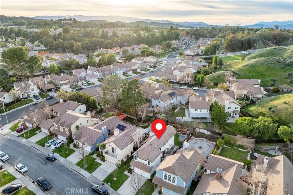 Photo of 26921 Terri Drive, Canyon Country, CA 91351 (MLS # SR26006508)